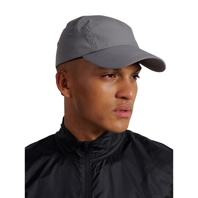 Running Cap — Titanium